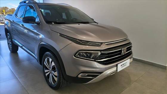FIAT TORO 2.0 16V TURBO DIESEL VOLCANO 4WD AT9